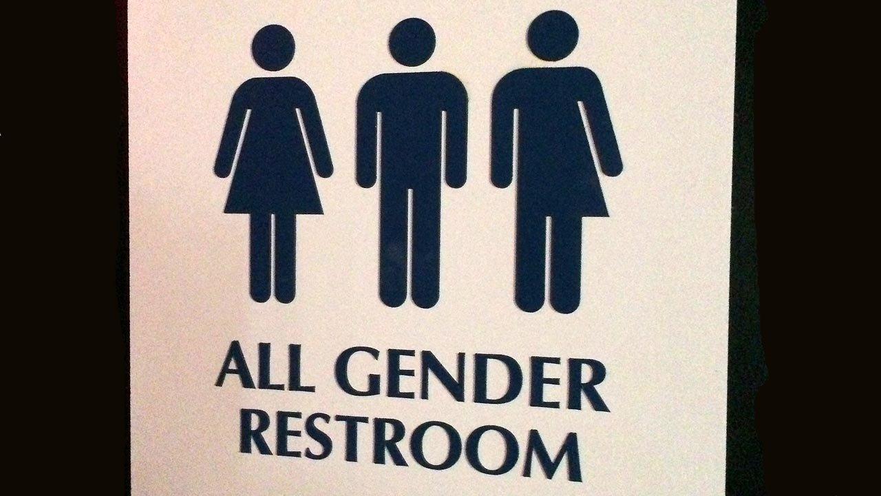 Transgender bathroom controversy continues 