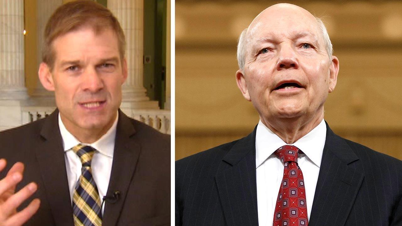 Komisaris IRS tidak hadir dalam sidang pemakzulannya