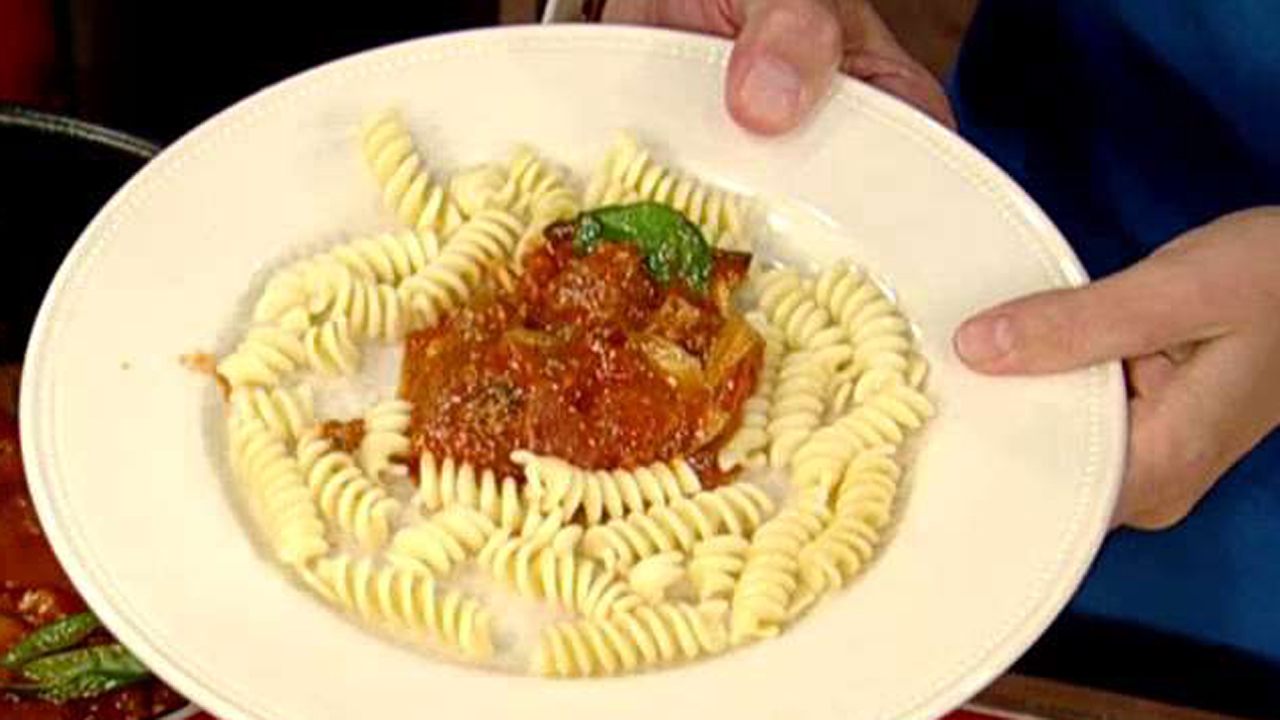 Cooking with 'Friends': Dietl's sausage and mushroom fusilli