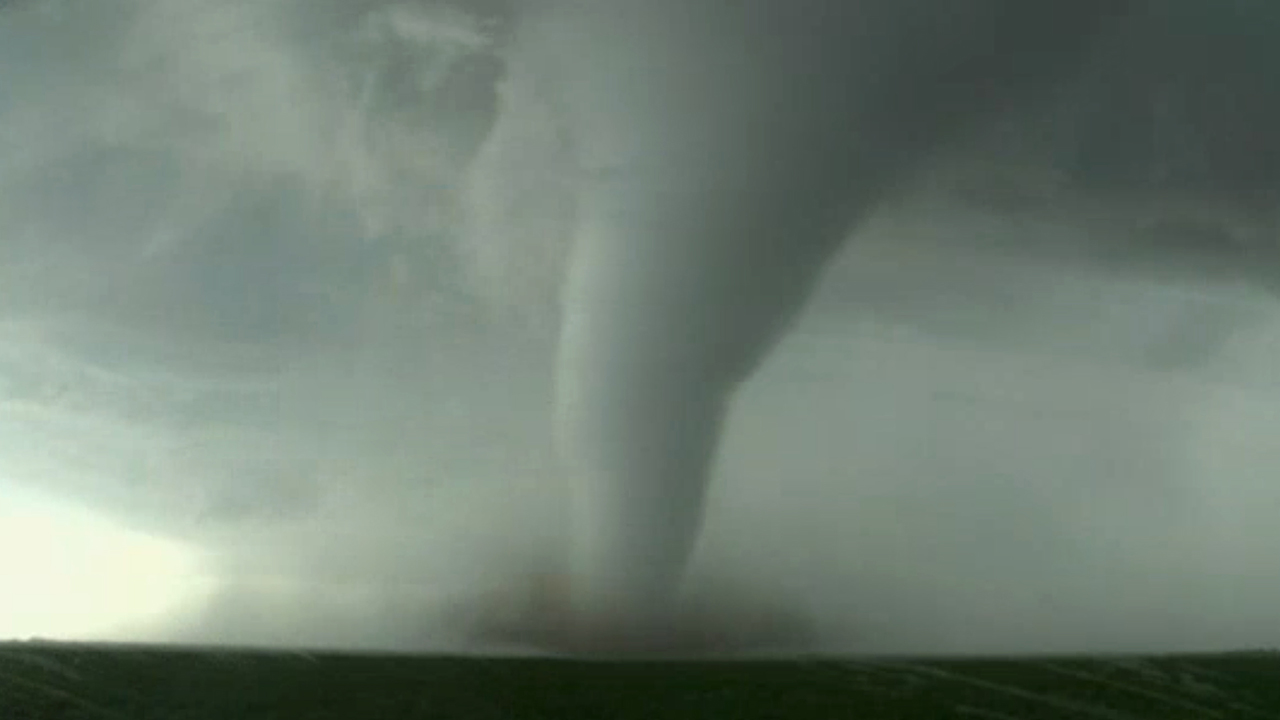 Monster twister wipes out 25 homes in rural Kansas