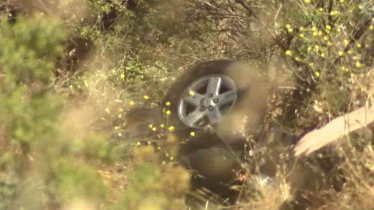 Two teens recovering after car plunges off cliff in Calif.