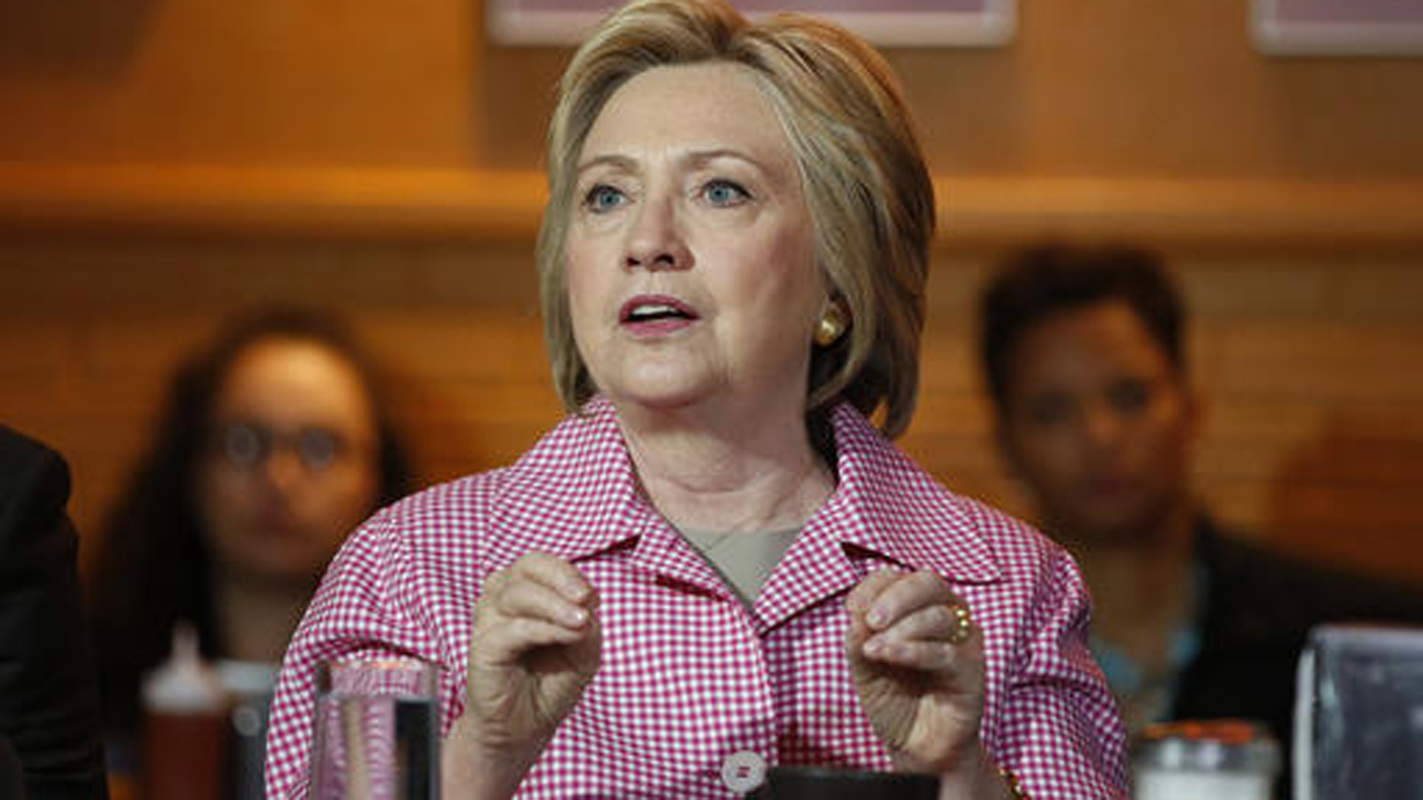 Clinton shifts campaign to general election in New Jersey