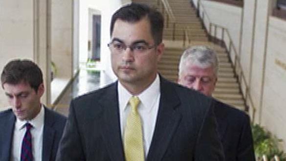 Deadline met for Clinton aide to produce immunity deal