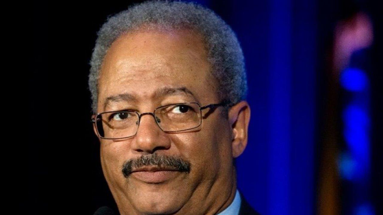 Rep. Chaka Fattah announces his resignation