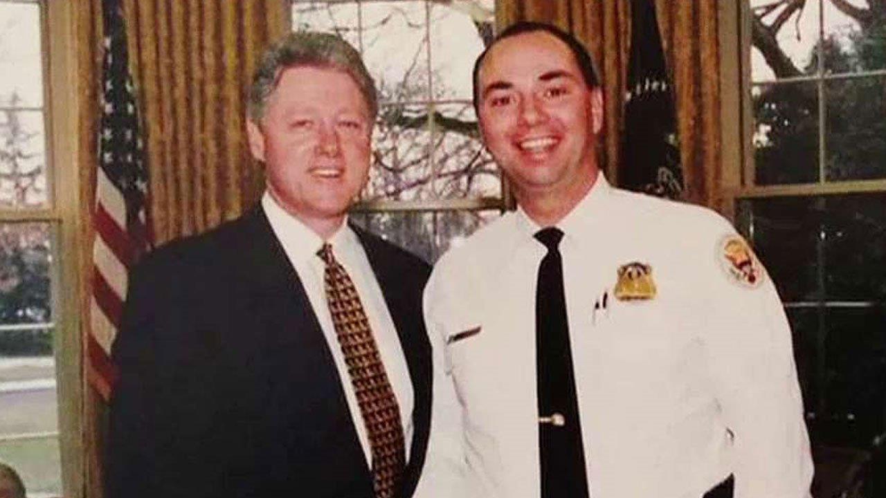 Former Secret Service officer on Bill Clinton's infidelity