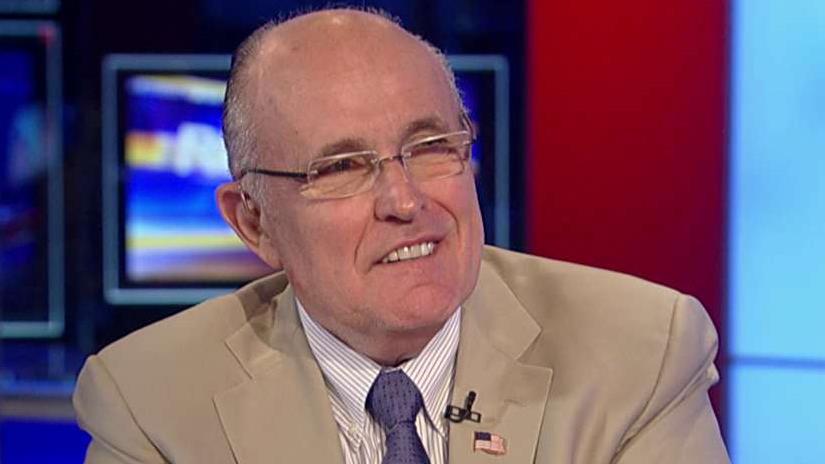 Giuliani: FBI decision 'special exception for the Clintons'