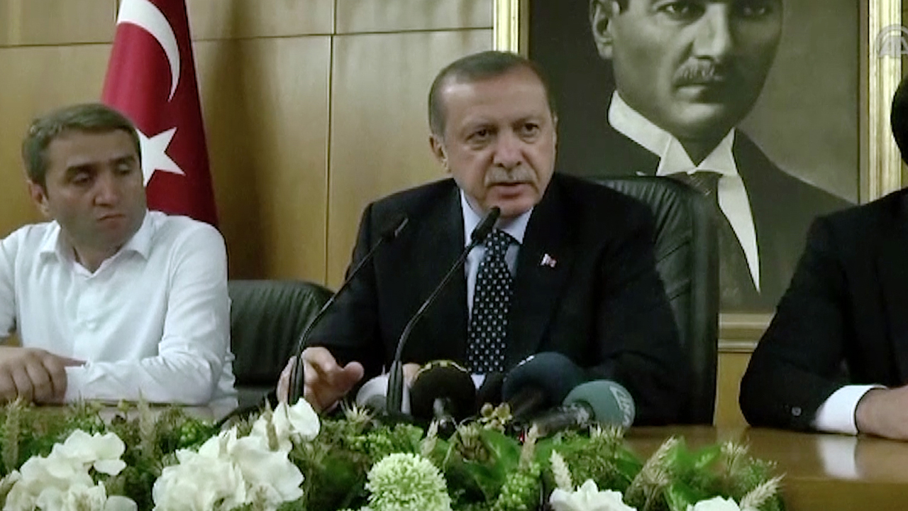 Erdogan vows to arrest all supporters of failed Turkey coup