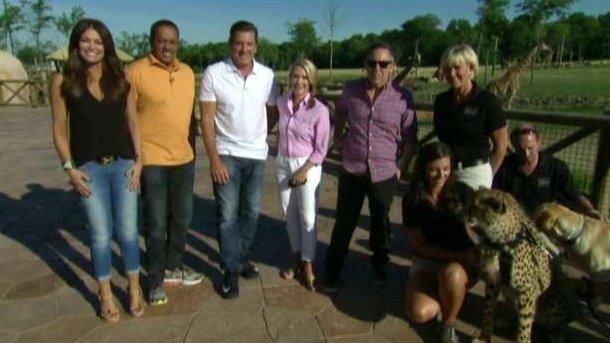 'The Five' visit the Columbus Zoo on the way to the RNC