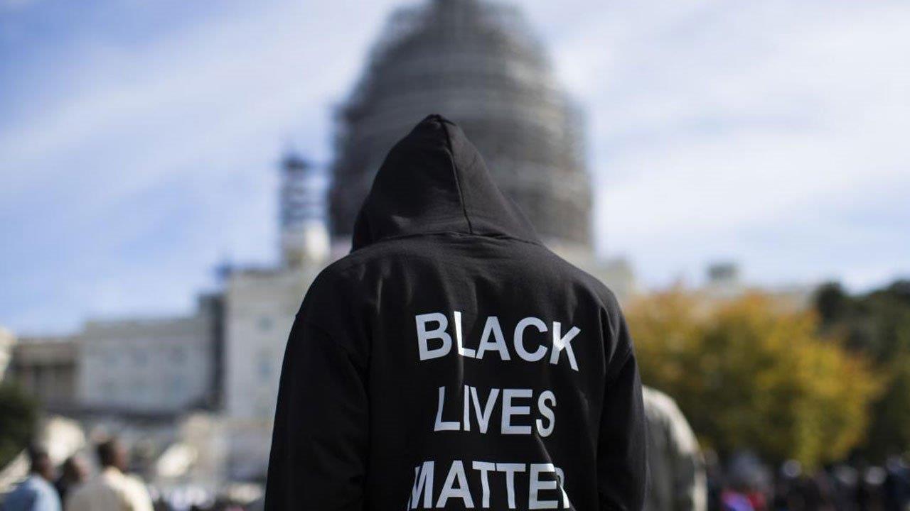Should GOP tie Black Lives Matters to police shootings?