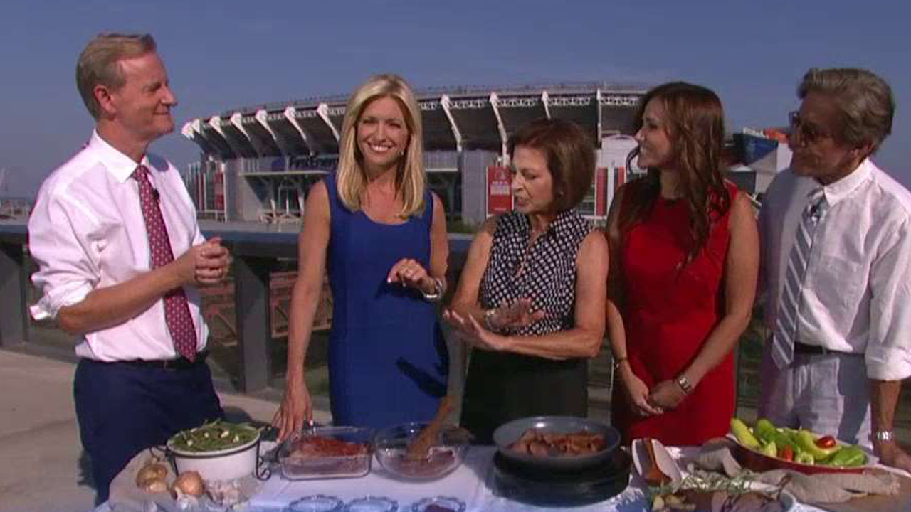 Cooking with 'Friends': Geraldo Rivera's Hungarian brisket