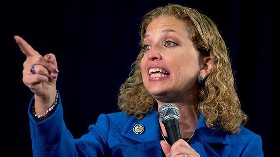 Email leak shows Politico consulted with DNC on Clinton story