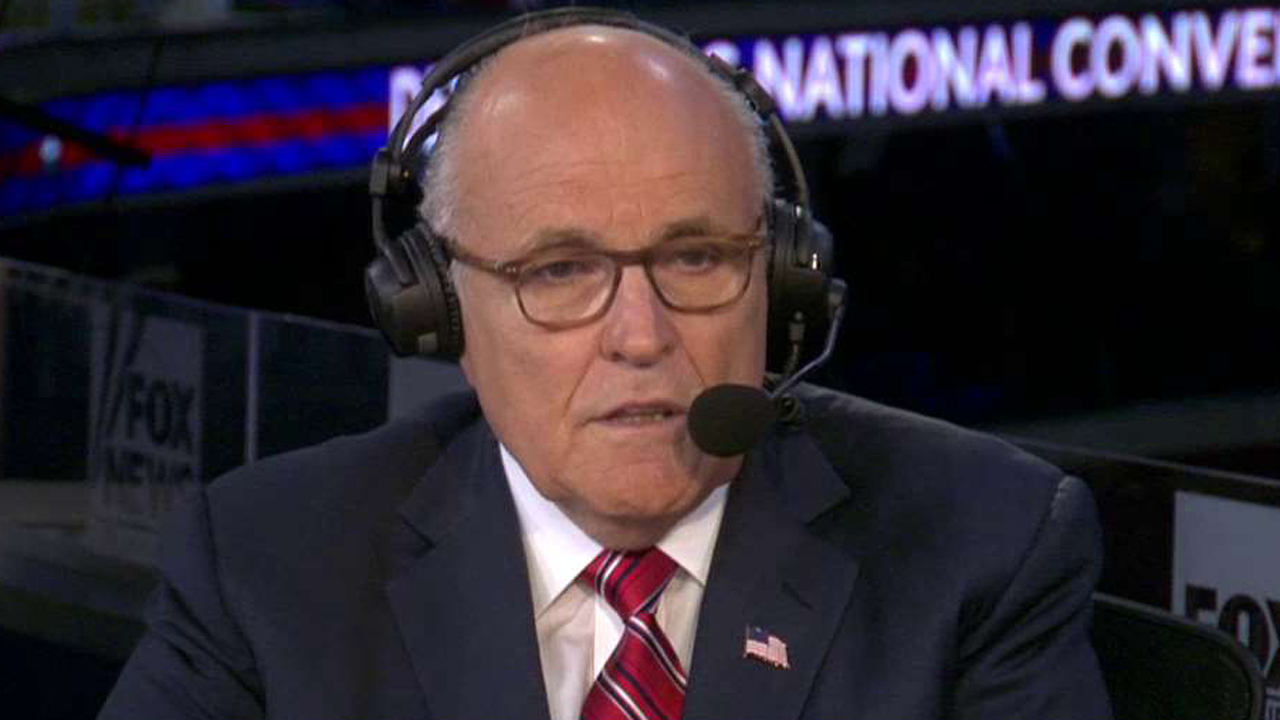 Giuliani rips 'anti-police' Democratic Party