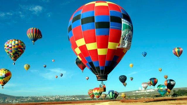AP: No survivors in Texas hot air balloon crash 