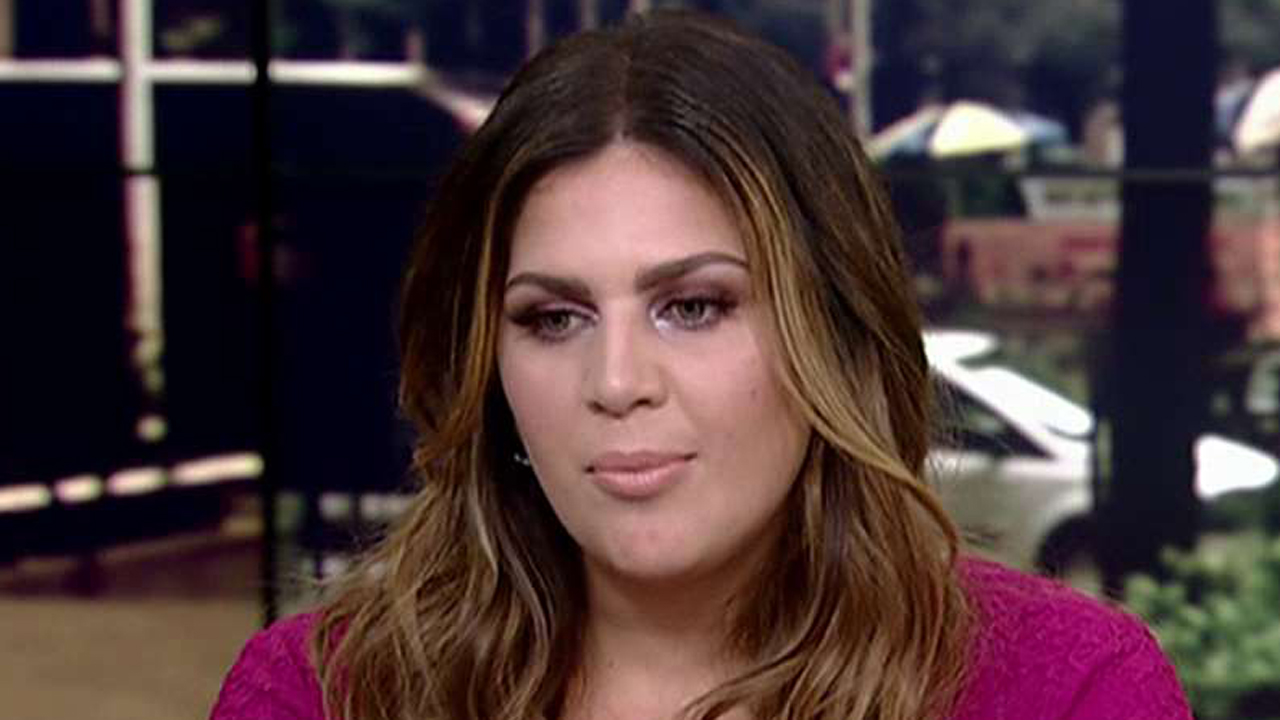 Lady Antebellums Hillary Scott Welcomes Twin Girls 