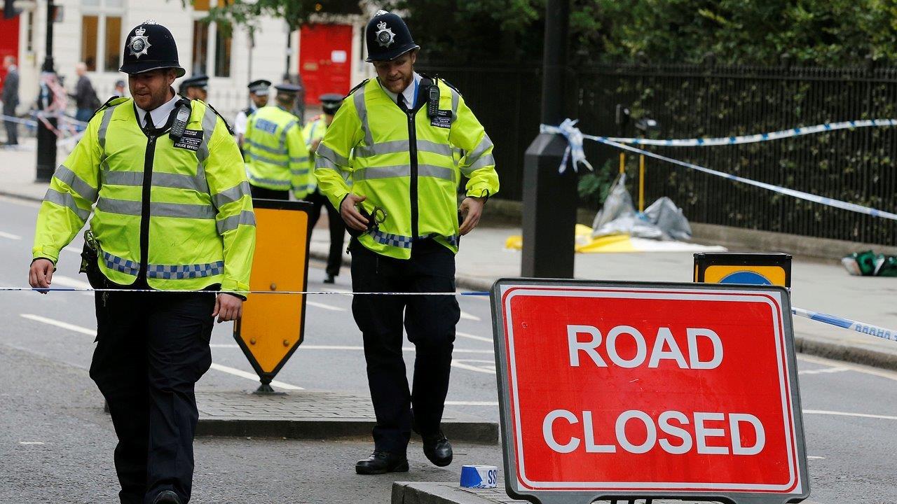 Police working to find motive in deadly London stabbing 