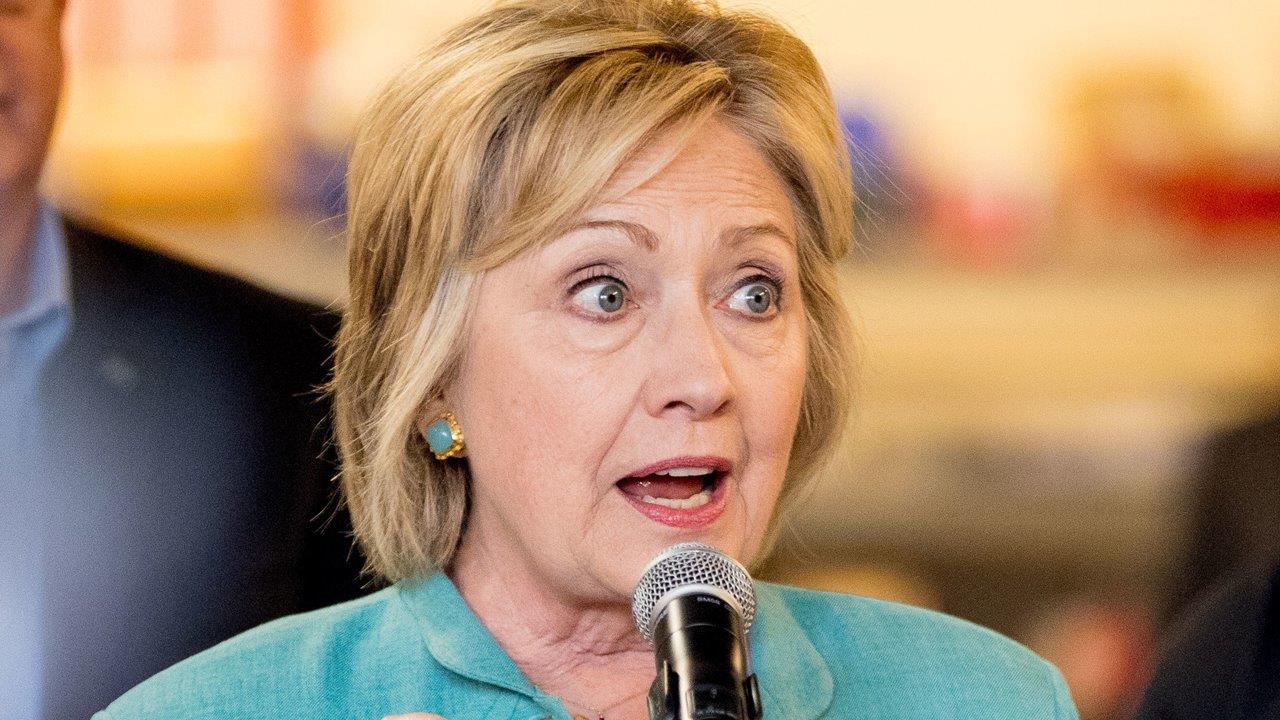 Laporan: Tekanan pekerjaan Clinton sebagai senator menurun, donor membantu