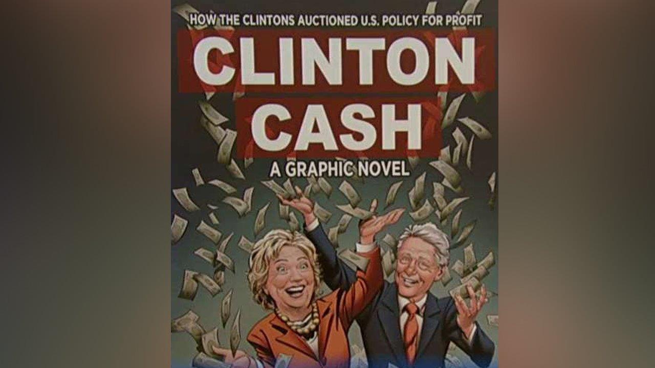 Graphic novel puts 'Clinton Cash' into new perspective 