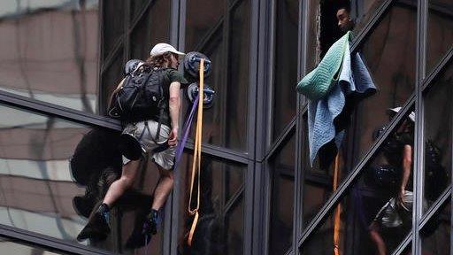 Climber scales Trump Tower in midtown Manhattan 