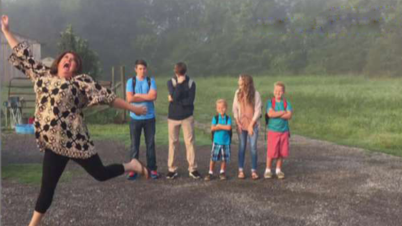 Mom jumps for joy while sending kids back to school 