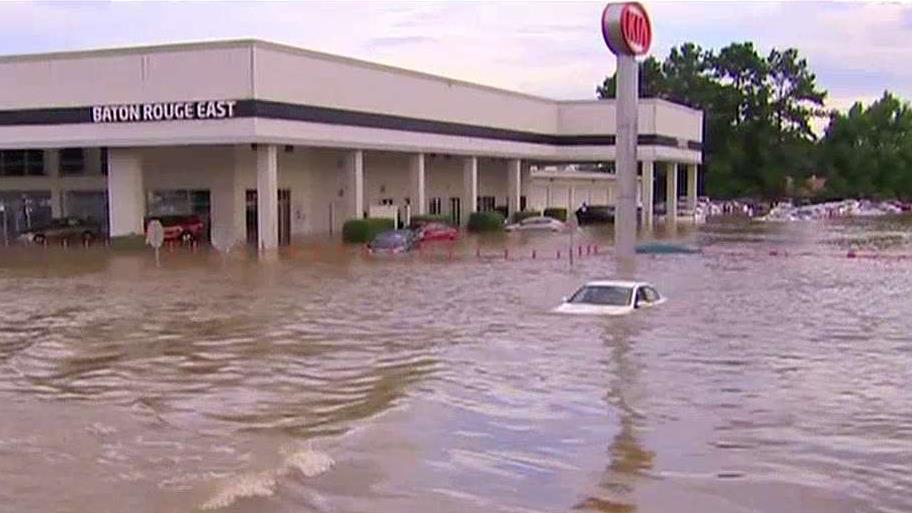 Rescue efforts under way after deadly Louisiana flooding 