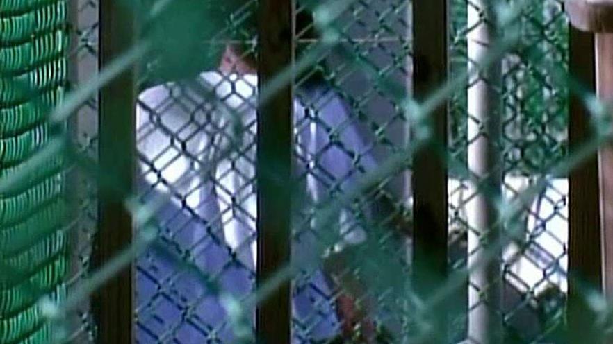 US transfers 15 Guantanamo Bay detainees to the UAE