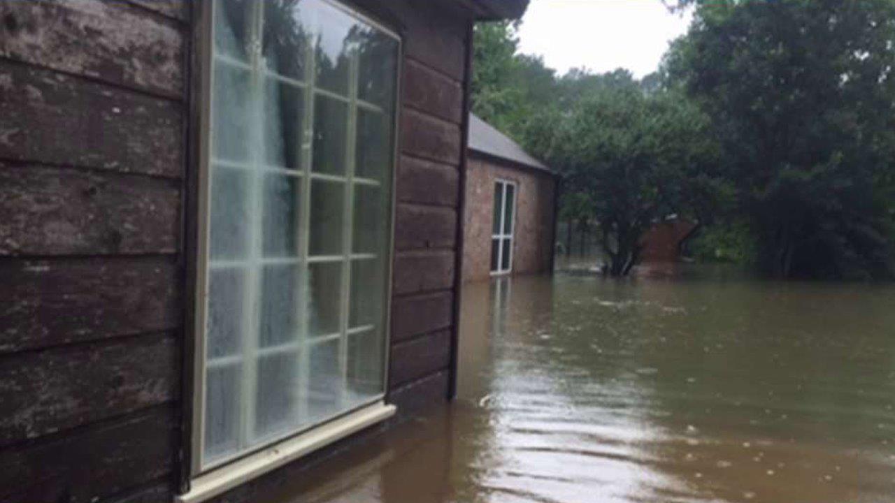 Evangelical leader forced to evacuate flooded Louisiana home