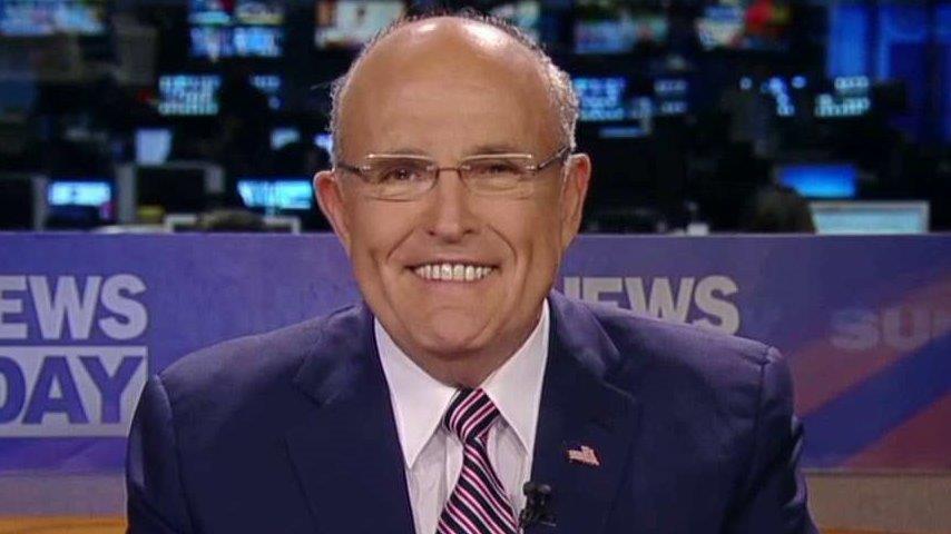 Giuliani: Clinton owes the American people an apology