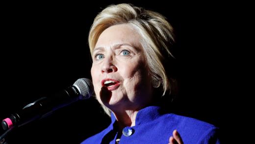 New details emerge in Clinton email probe 
