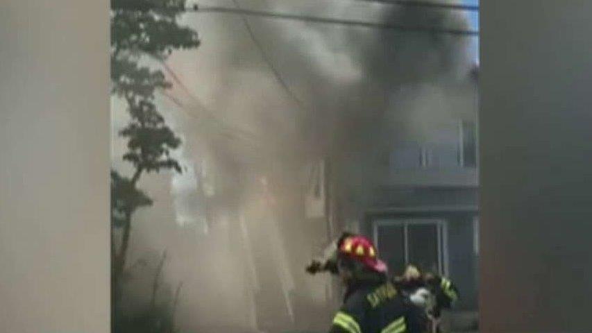 NJ police officer saves children from fire