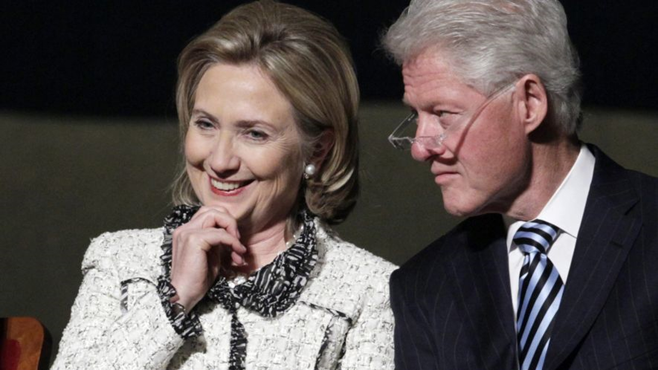 WSJ columnist: The Clintons never keep anything separate 