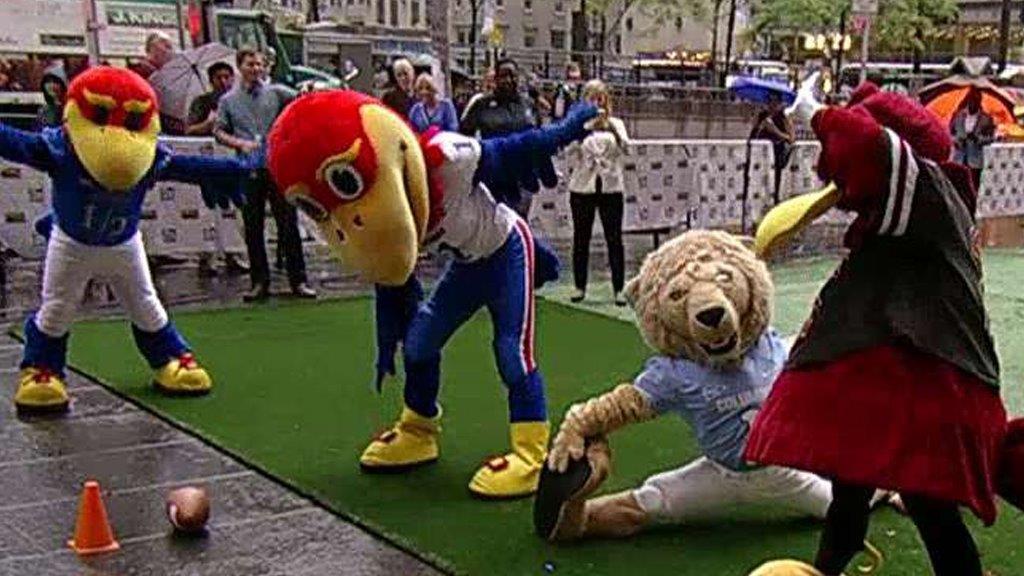 Mascots compete in College Colors Day relay race