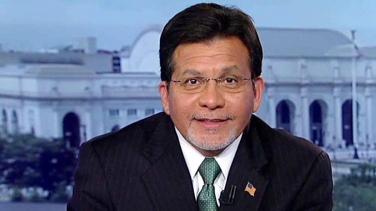Alberto Gonzales on Clinton's use of a private email server