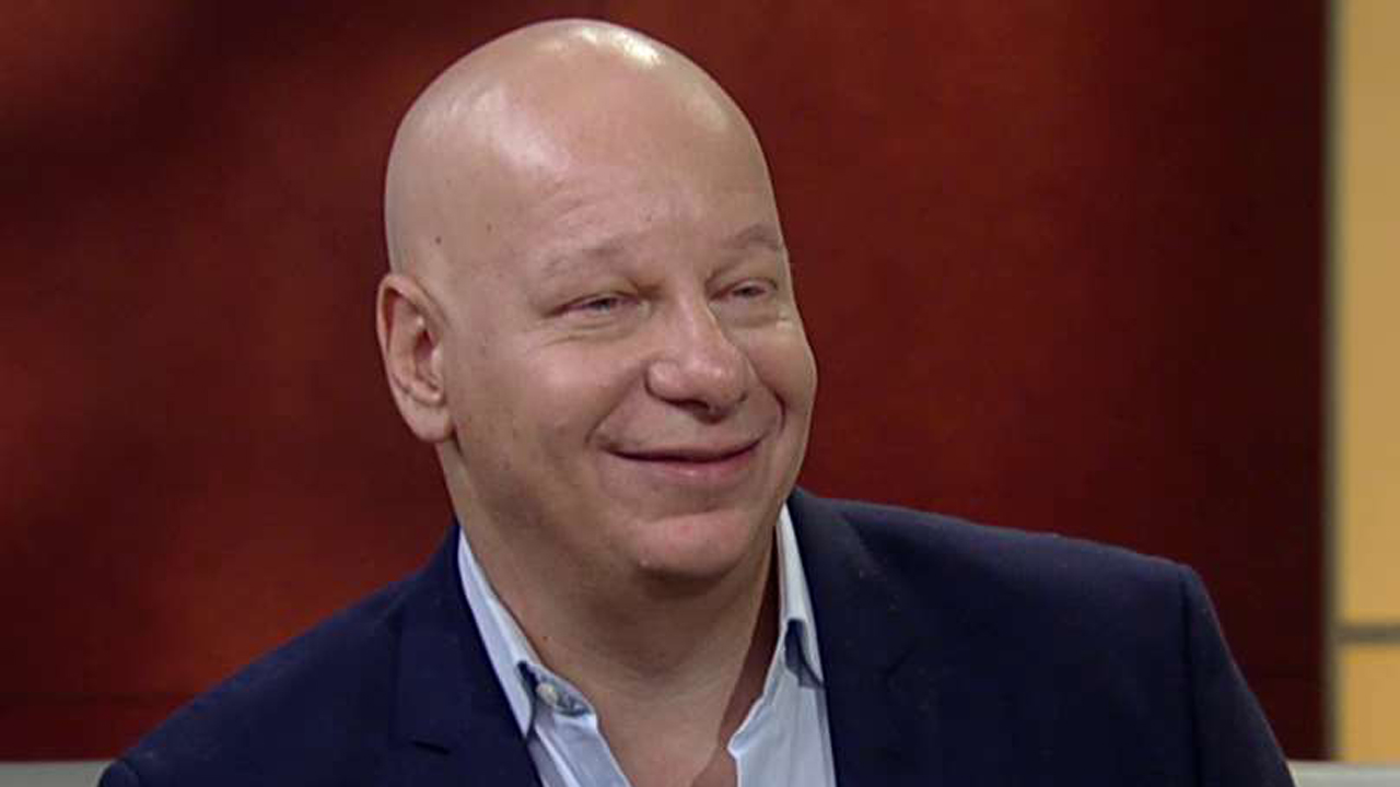 Jeff Ross talks new special 'Jeff Ross Roasts Cops'