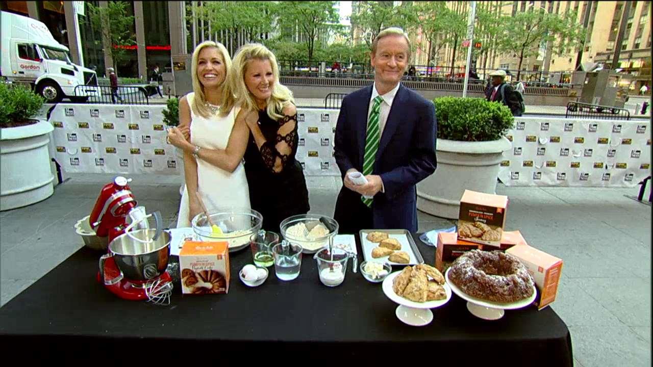Cooking with 'Friends': Sandra Lee whips up some fall treats