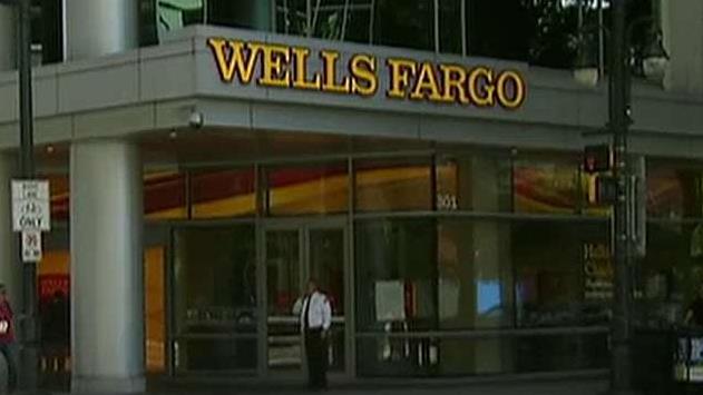 Wells Fargo executives testify over phony account scam