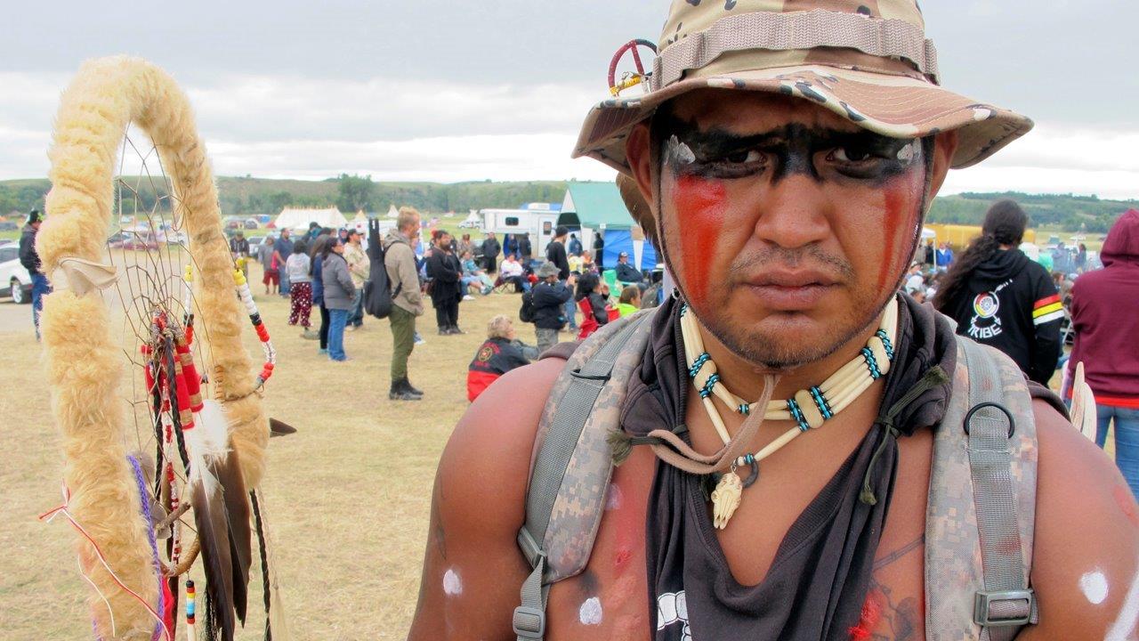 Protests grow over construction of North Dakota pipeline