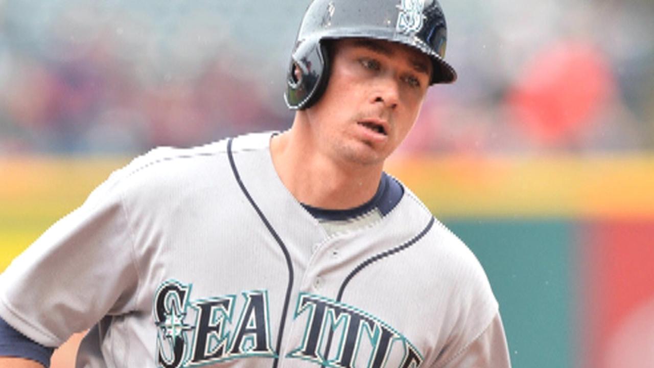 Mariners catcher: Treat Charlotte protesters 'like animals'