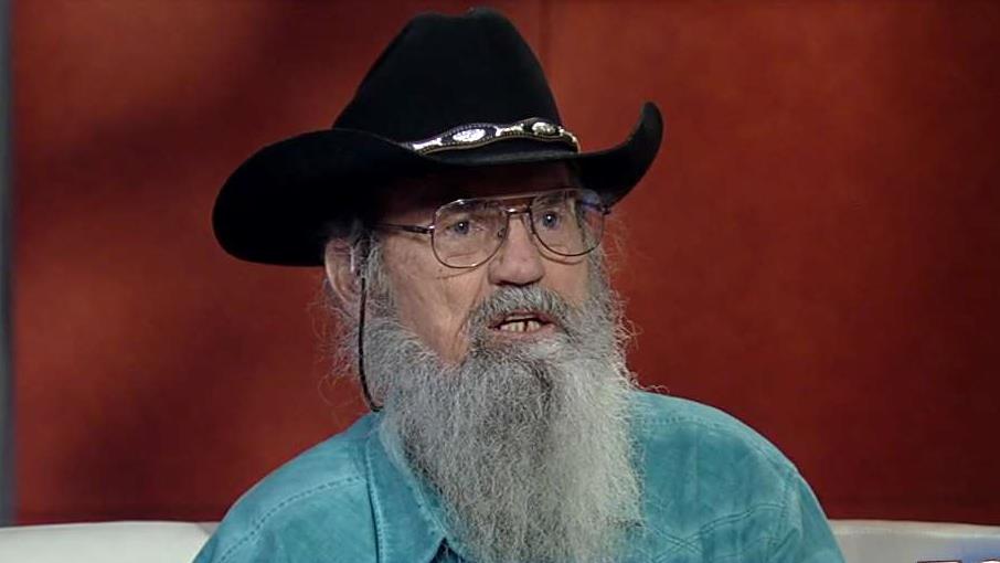 'Duck Dynasty' uncle releases new book 'Si-Renity'