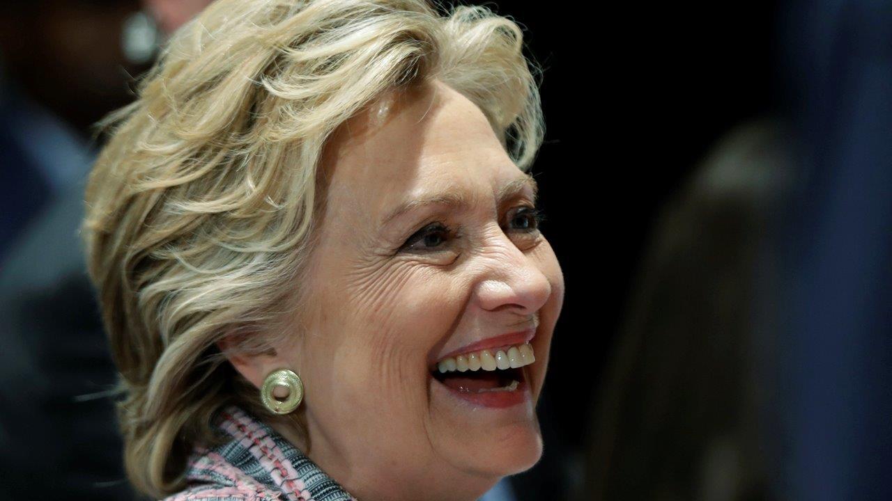 Fox News poll gives Clinton slight edge after first debate