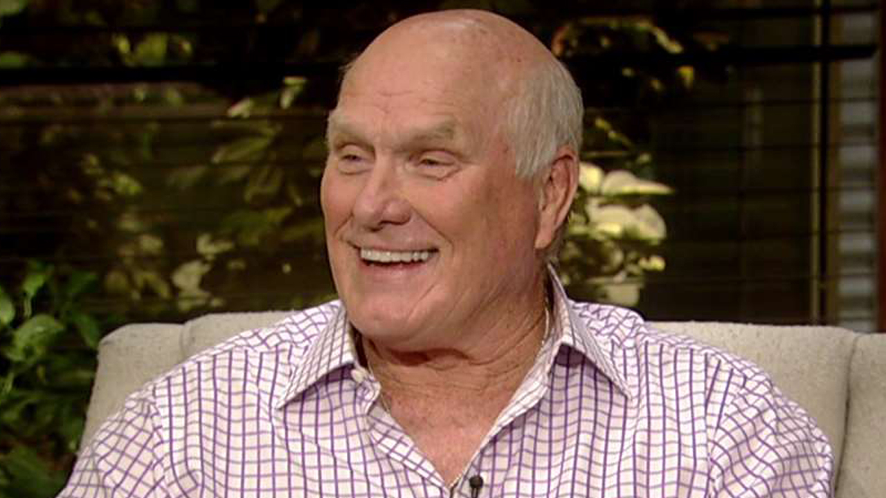 Terry Bradshaw on athletes playing a role in politics