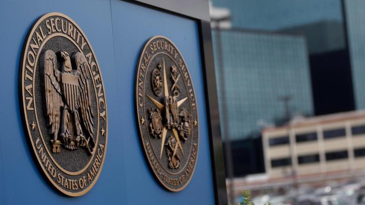 NSA contractor charged with stealing classified info