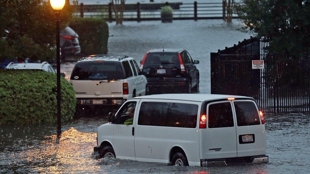 Severe flooding impacts Charleston after Hurricane Matthew