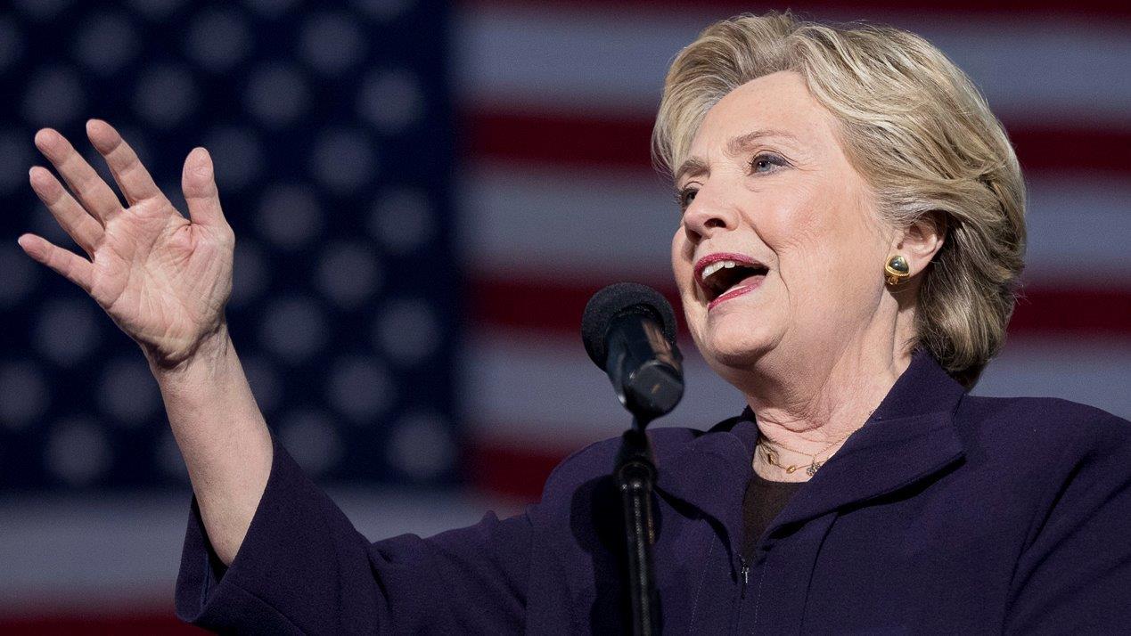 Email leak reveals Clinton concerned about vetting refugees 
