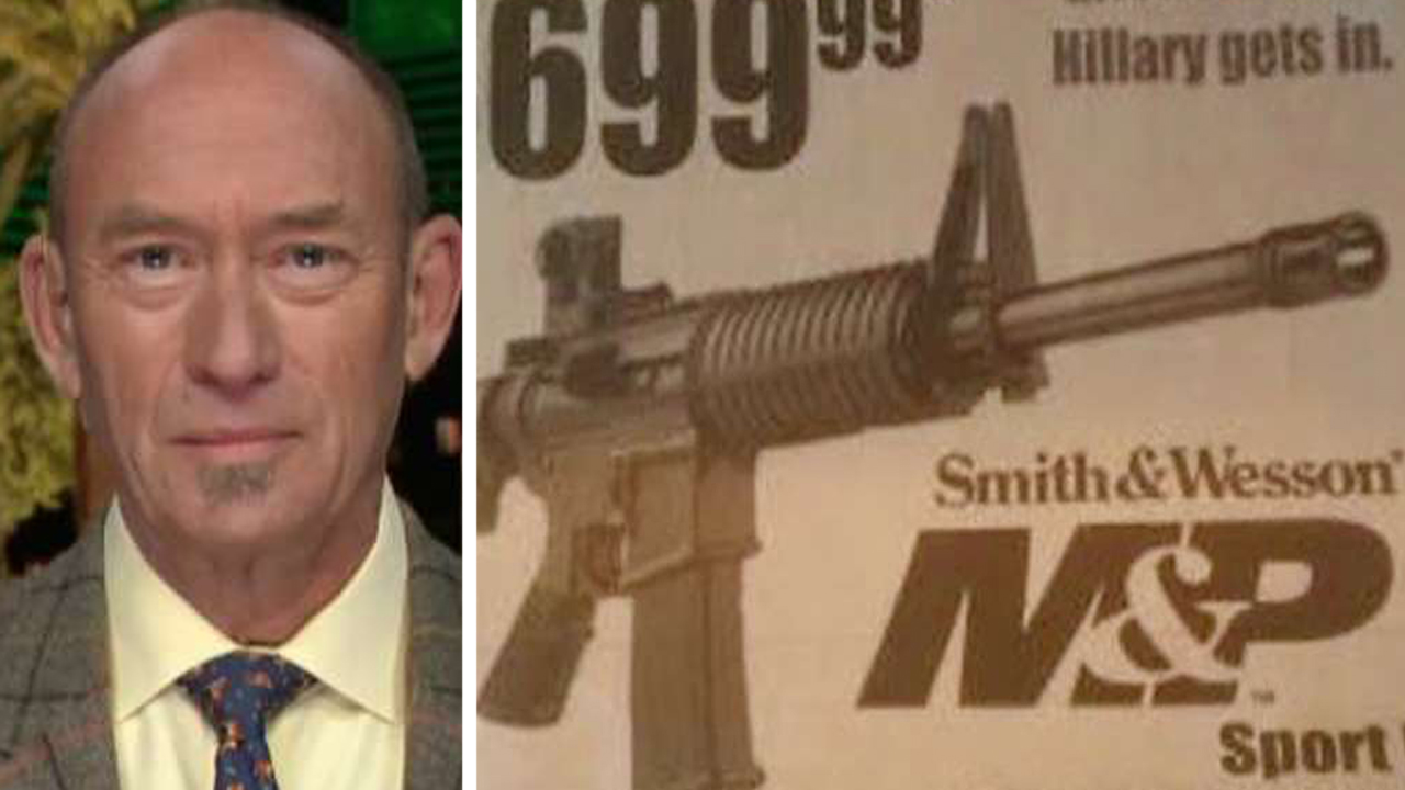 Las Vegas gun store owner hosts 'Pre-Hillary sale'