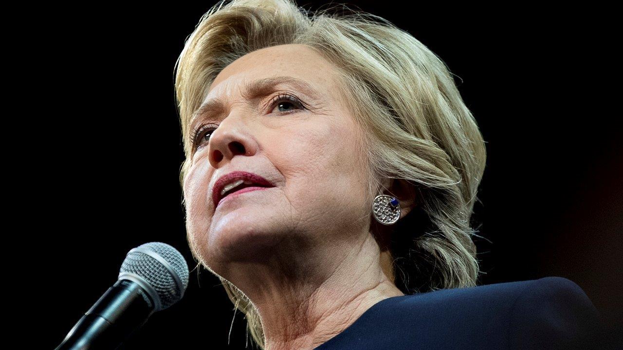 Gregg Jarrett: Hillary (dan timnya) melanggar dan memutarbalikkan hukum, tetapi apakah mereka melanggarnya?