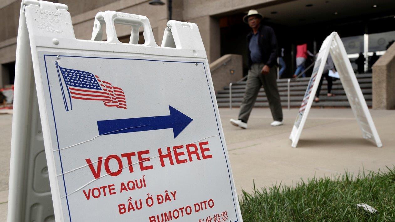 Texas voters say votes changed, officials blame user error