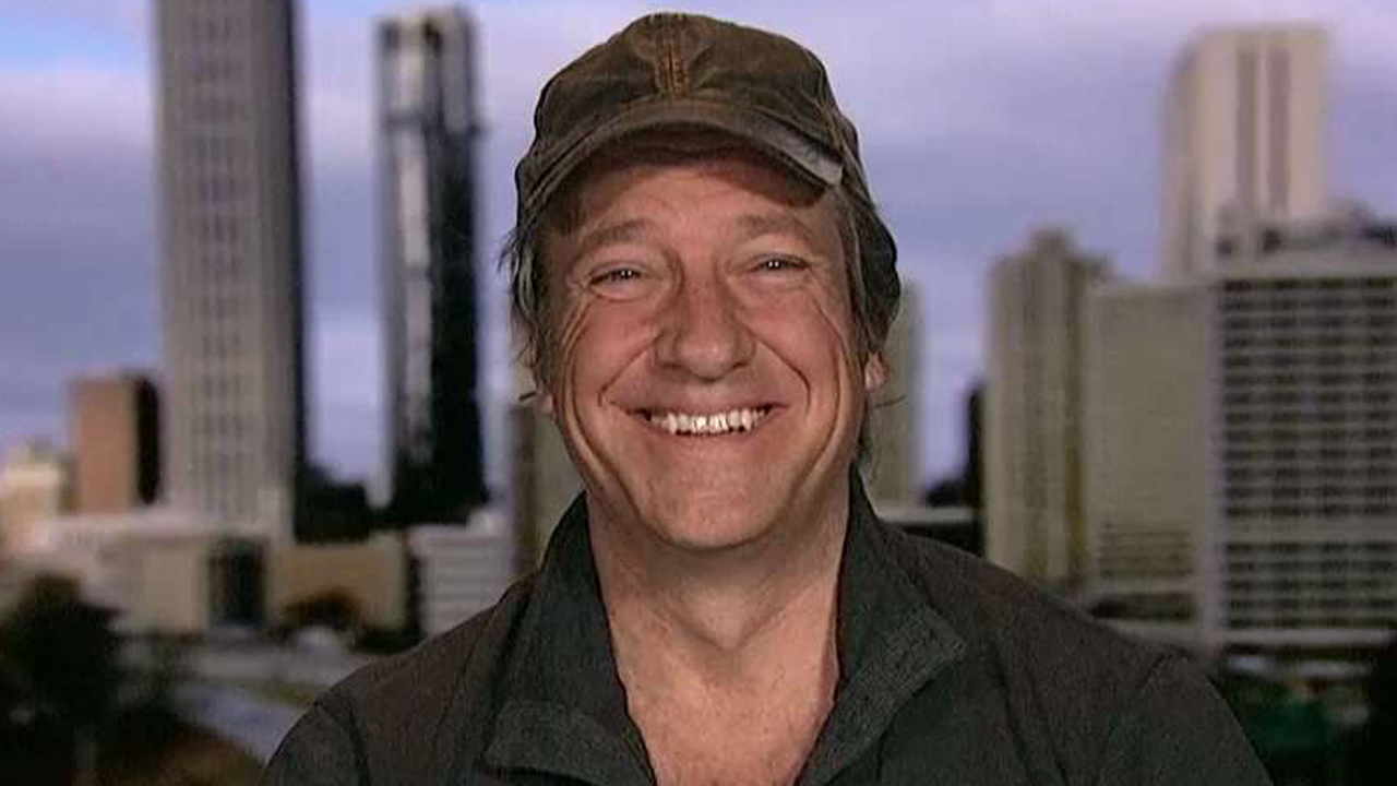 Mike Rowe calls out celebrities that get political