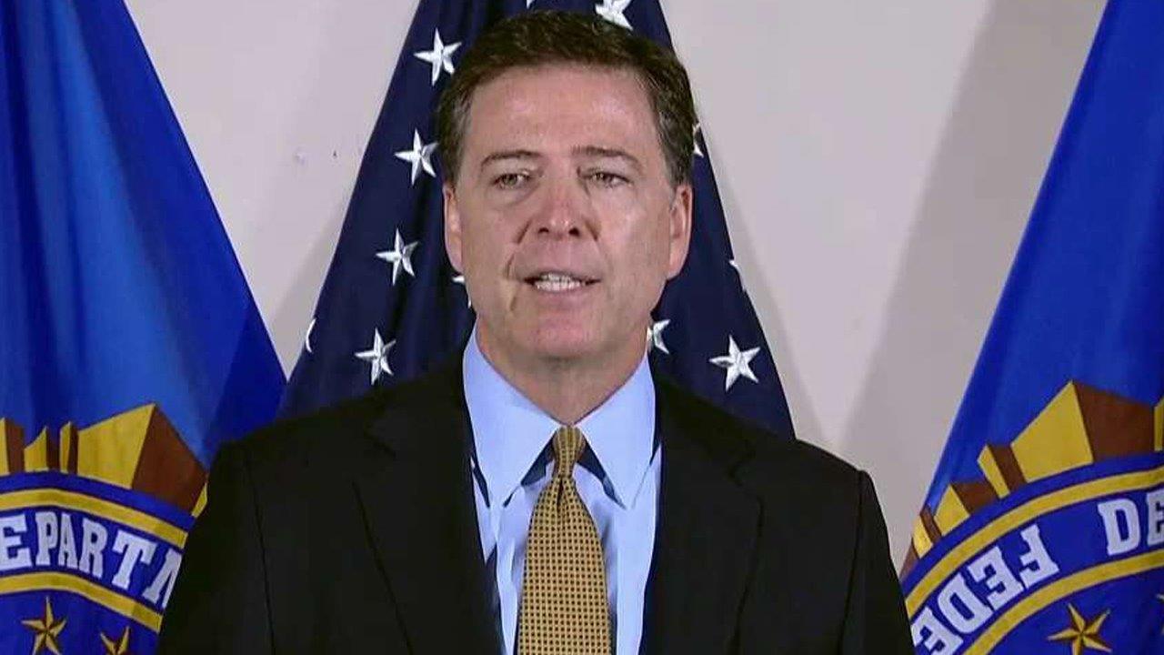 Comey stands by July Clinton decision days before election