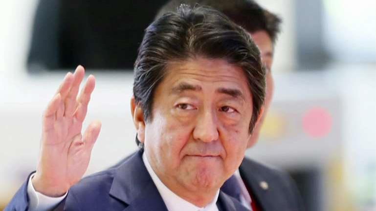 Donald Trump to sit down with Japanese prime minister