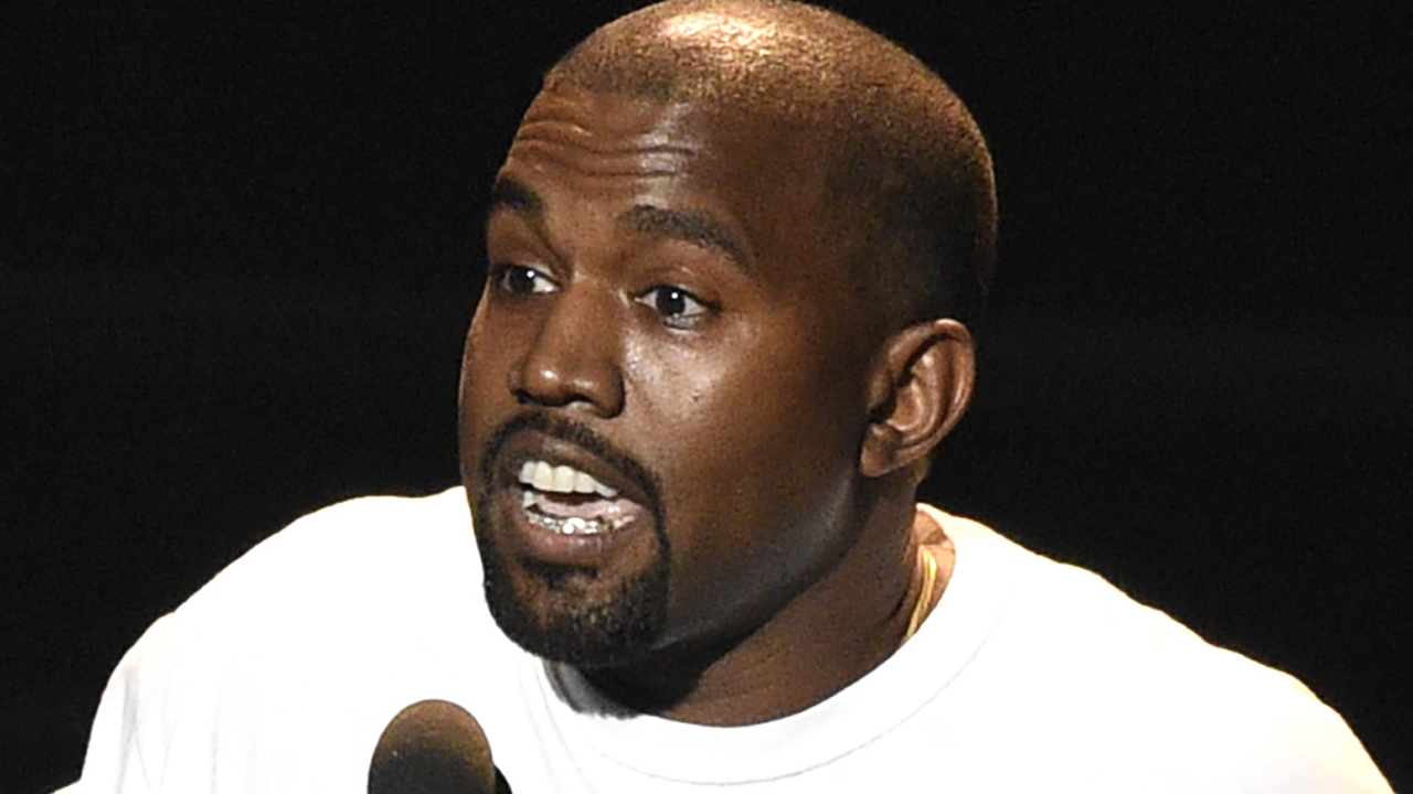 Kanye booed after saying he would've voted for Trump